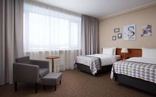 Гостиница Holiday Inn Perm Пермь Стандартный двухместный номер с 2 отдельными кроватями-1
